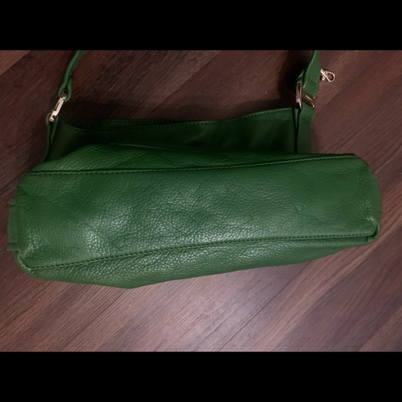 Michael Kors Push Lock Shoulder Tote Genuine Pebble Leather EUC - Picture 6 of 8